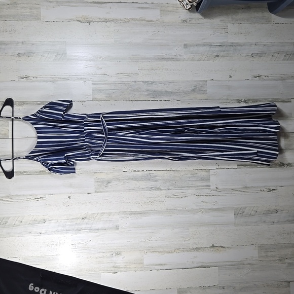 One clothing blue white cold shoulder wide leg jumpsuit women's size XS - Picture 2 of 10